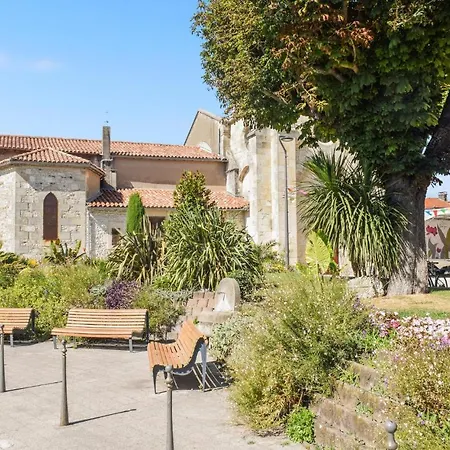 Amazing In Saint-georges-de-didon